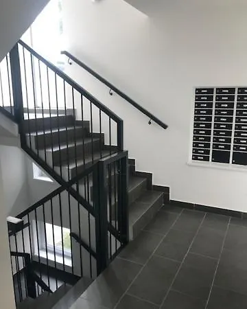 Mezadler * كَشّا